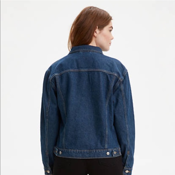 Levi’s Ex-boyfriend Trucker Jacket - Picture 3 of 4